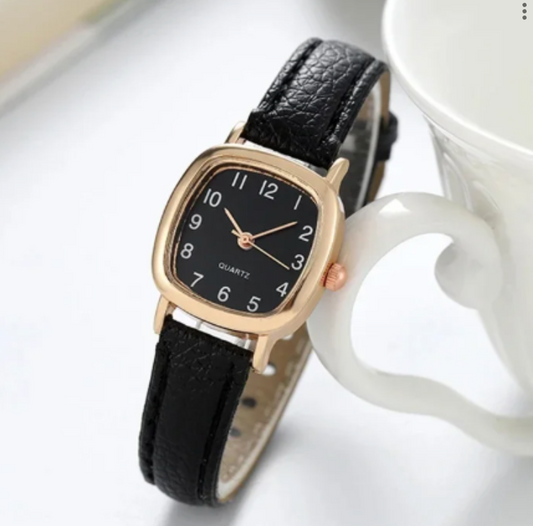 Square Women Simple Small Dial Student Watches Vintage Belt Quartz Wristwatch Black